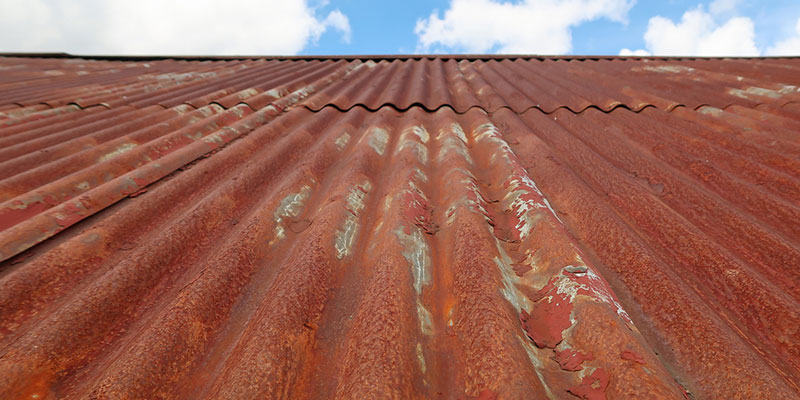 Five Signs it’s Time for a Metal Roof Replacement