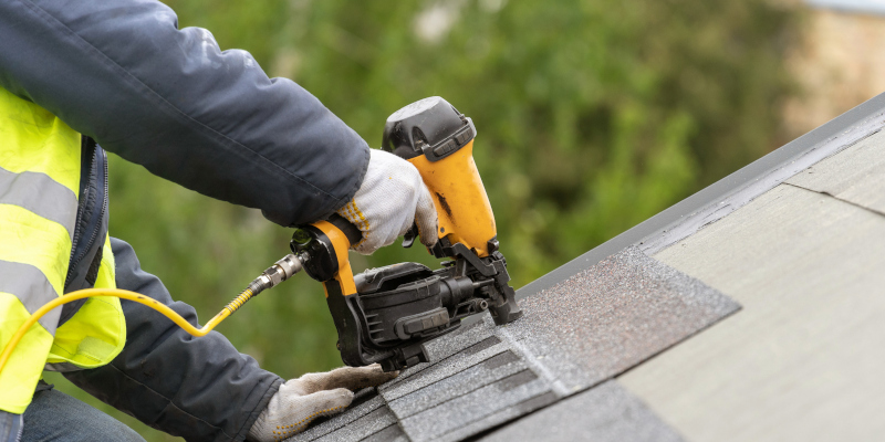 How Do Roof Contractors Help You Protect Your Investment?